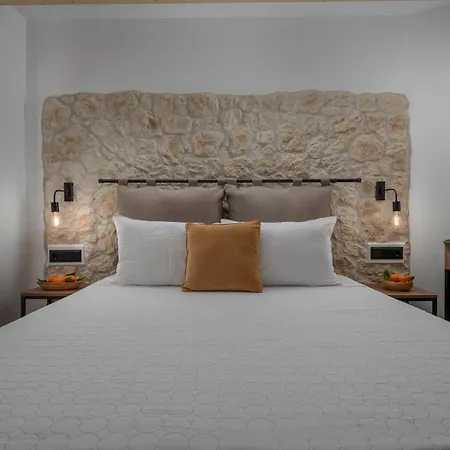 Arca Deorum 4* 비티나