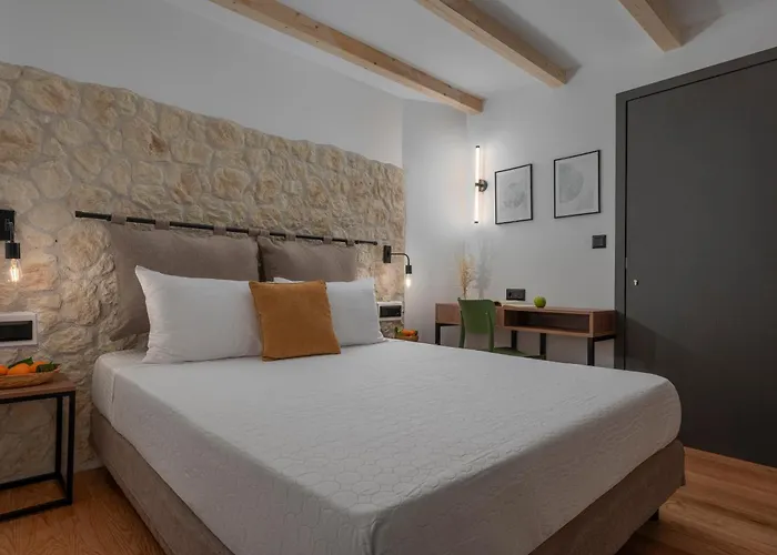 Alojamento de Acomodação e Pequeno-almoço Arca Deorum Vytina